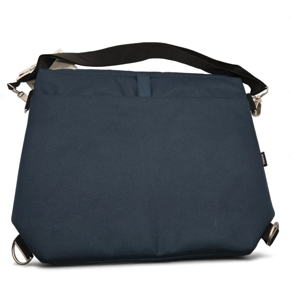 Thule Sleek Changing Bag Blue 17x13x5